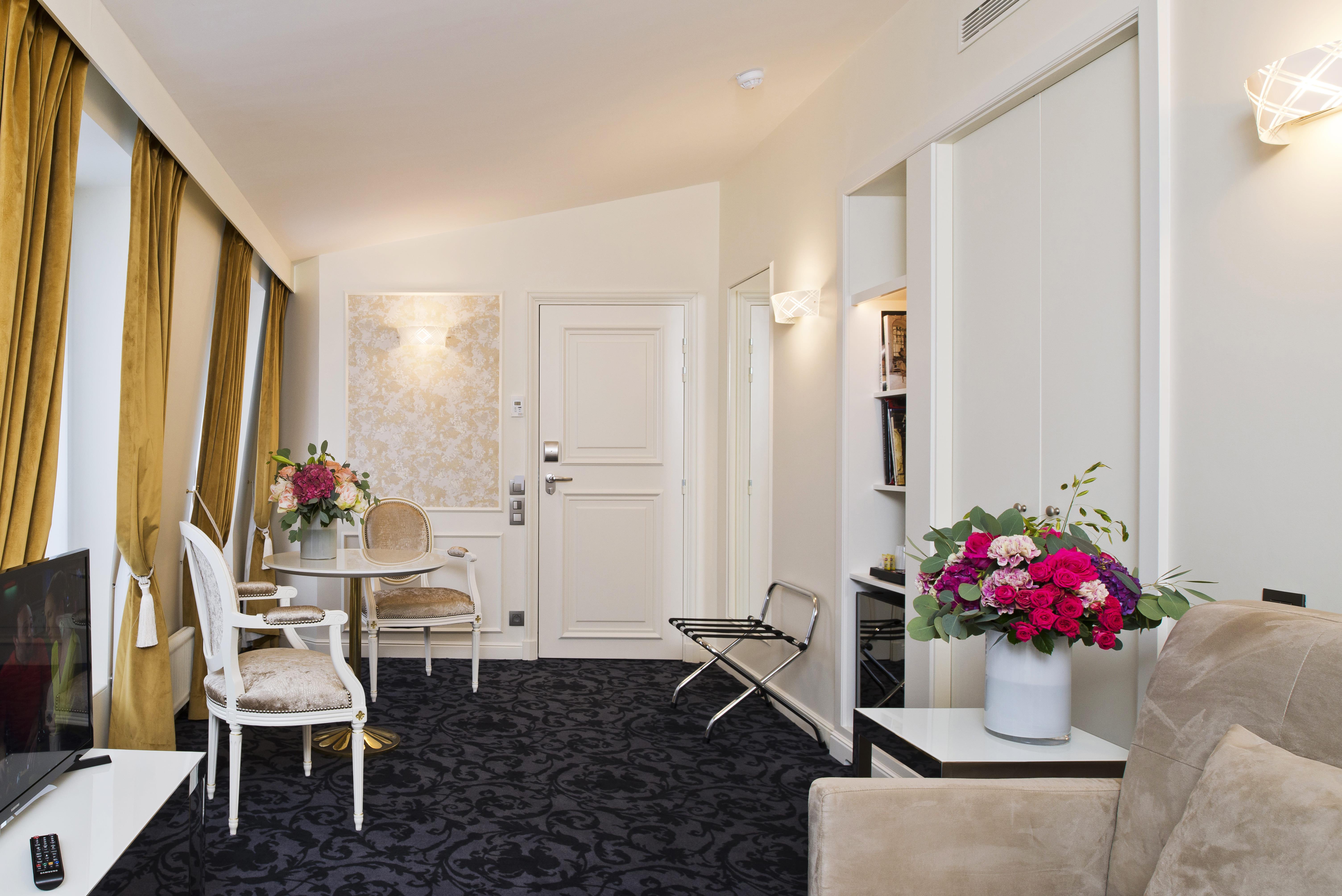 Hôtel Saint-Pétersbourg Opéra&Spa Paris Exterior foto